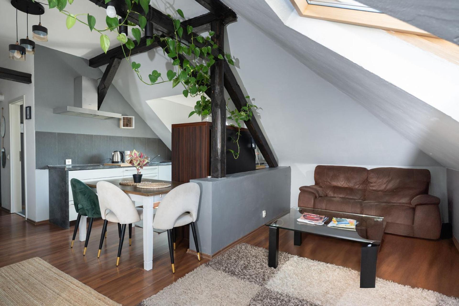 Stylische Privatzimmer An Der Mosel Koblenz  Exterior photo